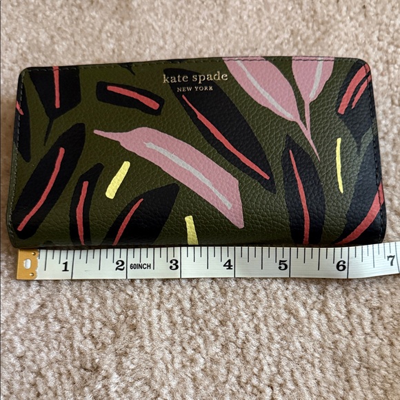 Kate Spade Eva modern feather bifold leather wallet - Picture 9 of 10